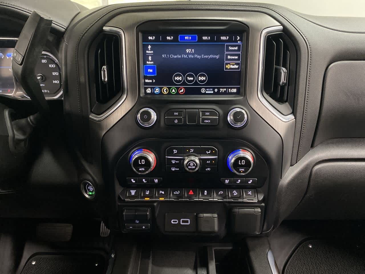 Thumbnail: 2021 GMC Sierra 3500 - 24
