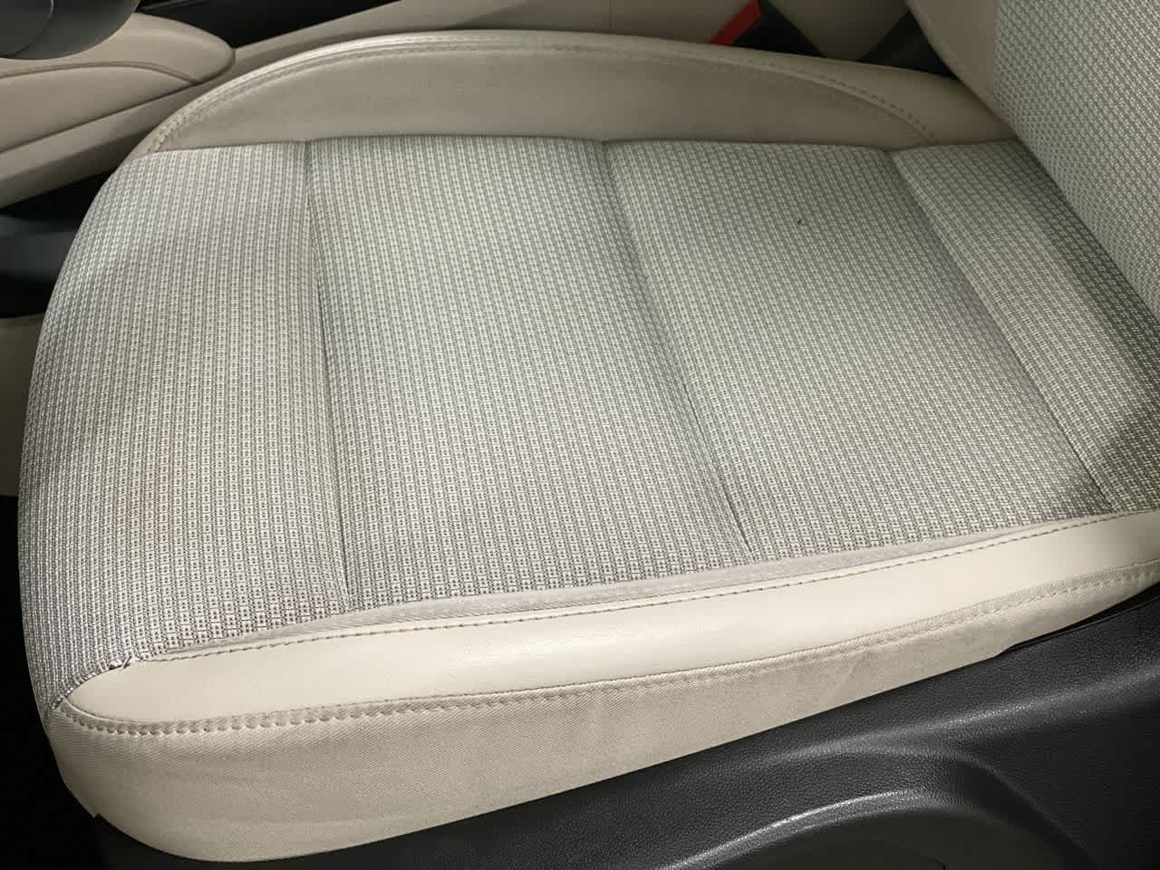 Thumbnail: 2023 Buick Envision - 32