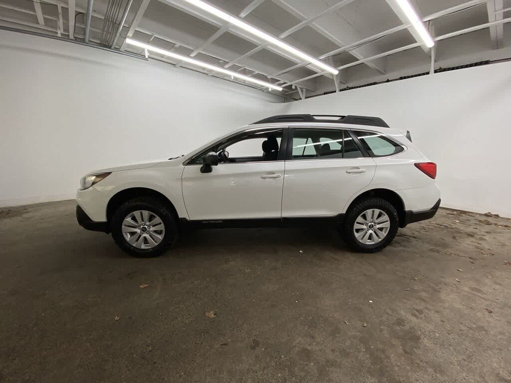 Used 2019 Subaru Outback 2.5i SUV