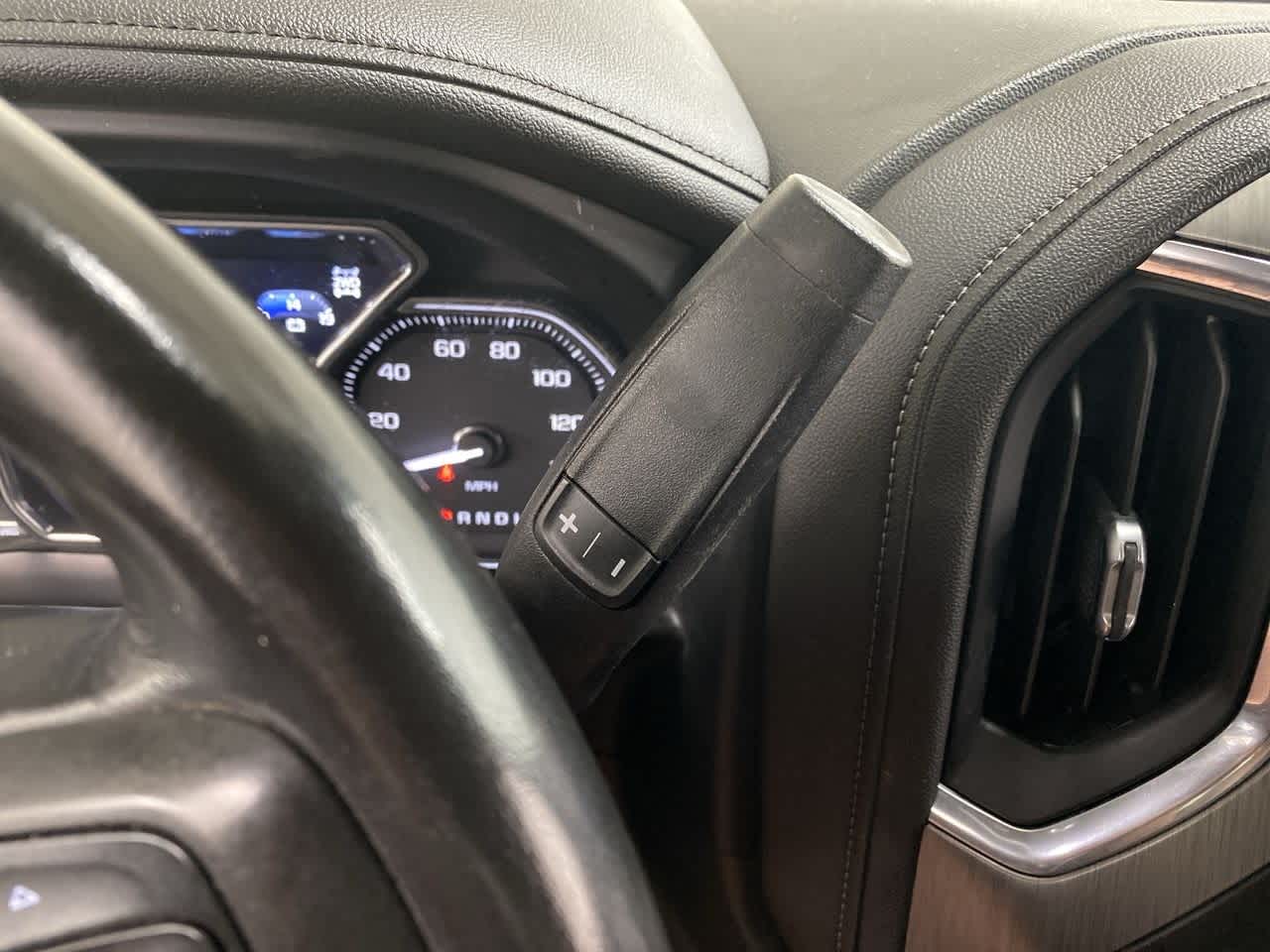 Thumbnail: 2021 GMC Sierra 3500 - 26