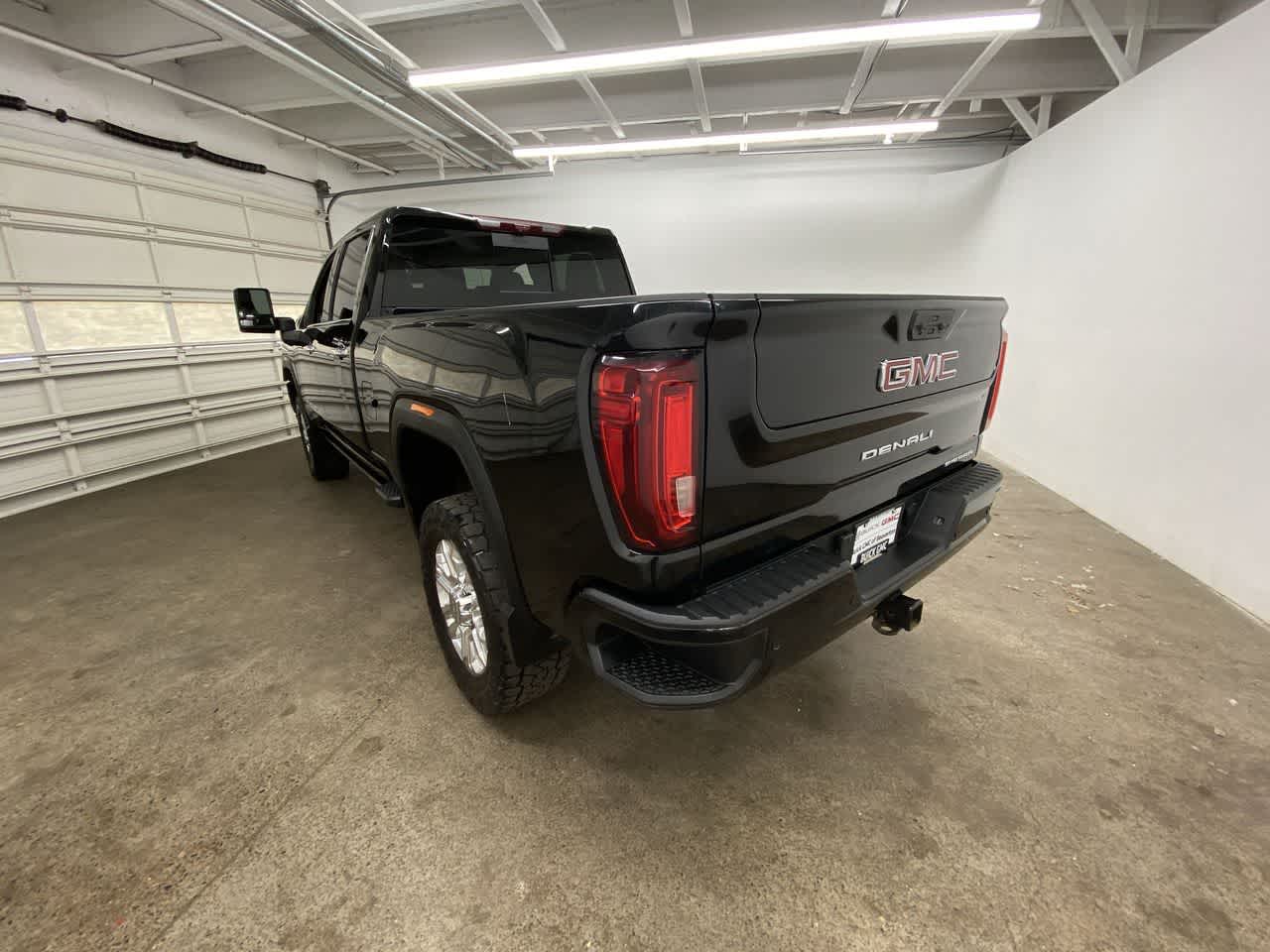 Thumbnail: 2023 GMC Sierra 2500 - 4