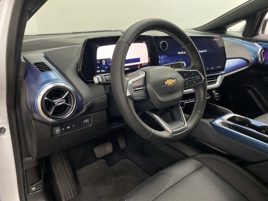 Used 2024 Chevrolet Equinox EV LT w/2LT SUV