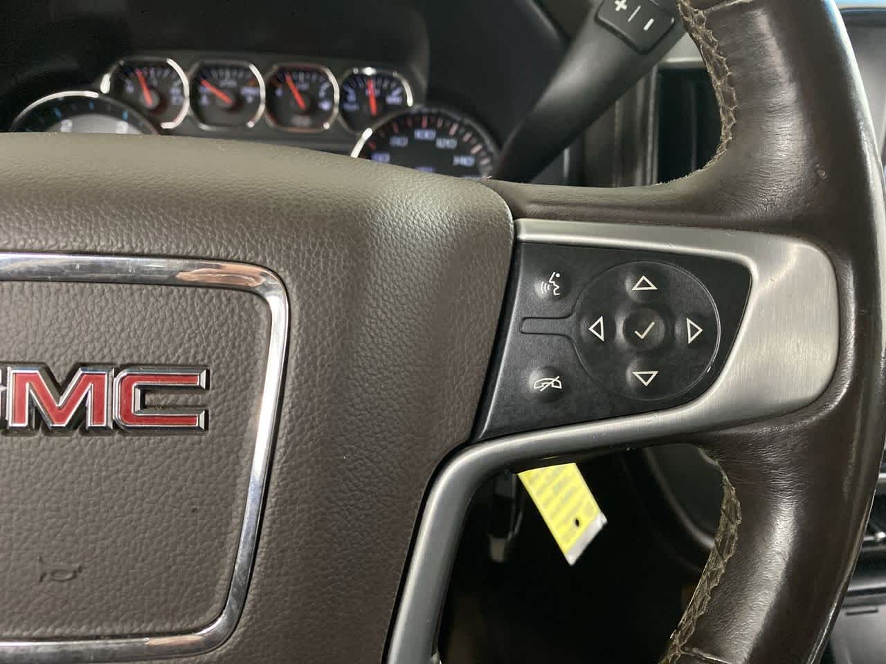 Thumbnail: 2015 GMC Sierra 3500 - 22