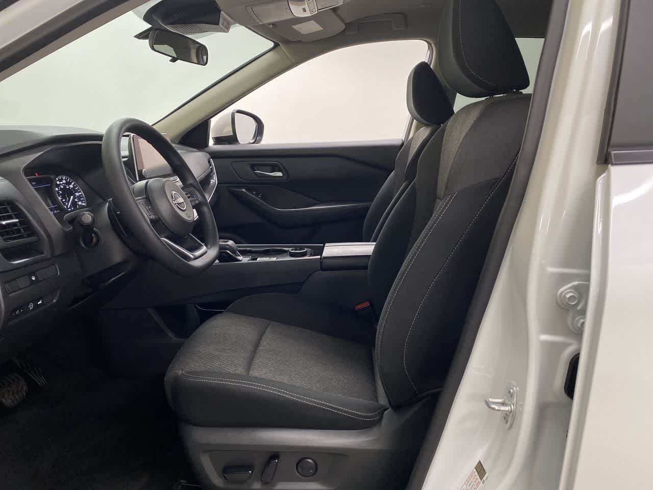 Thumbnail: 2024 Nissan Rogue - 13