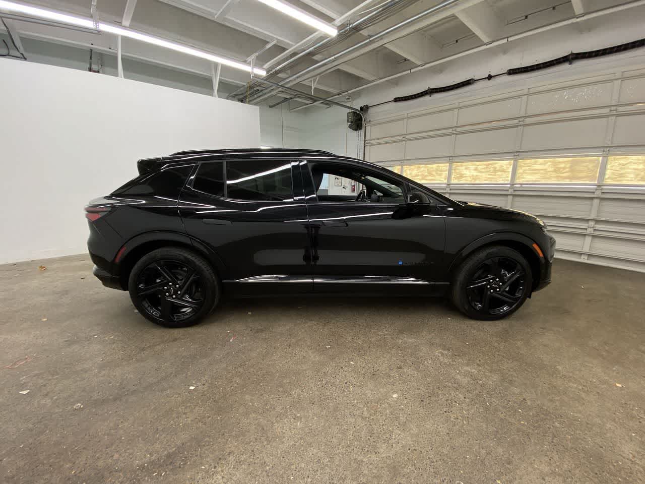 Thumbnail: 2024 Chevrolet Equinox - 7