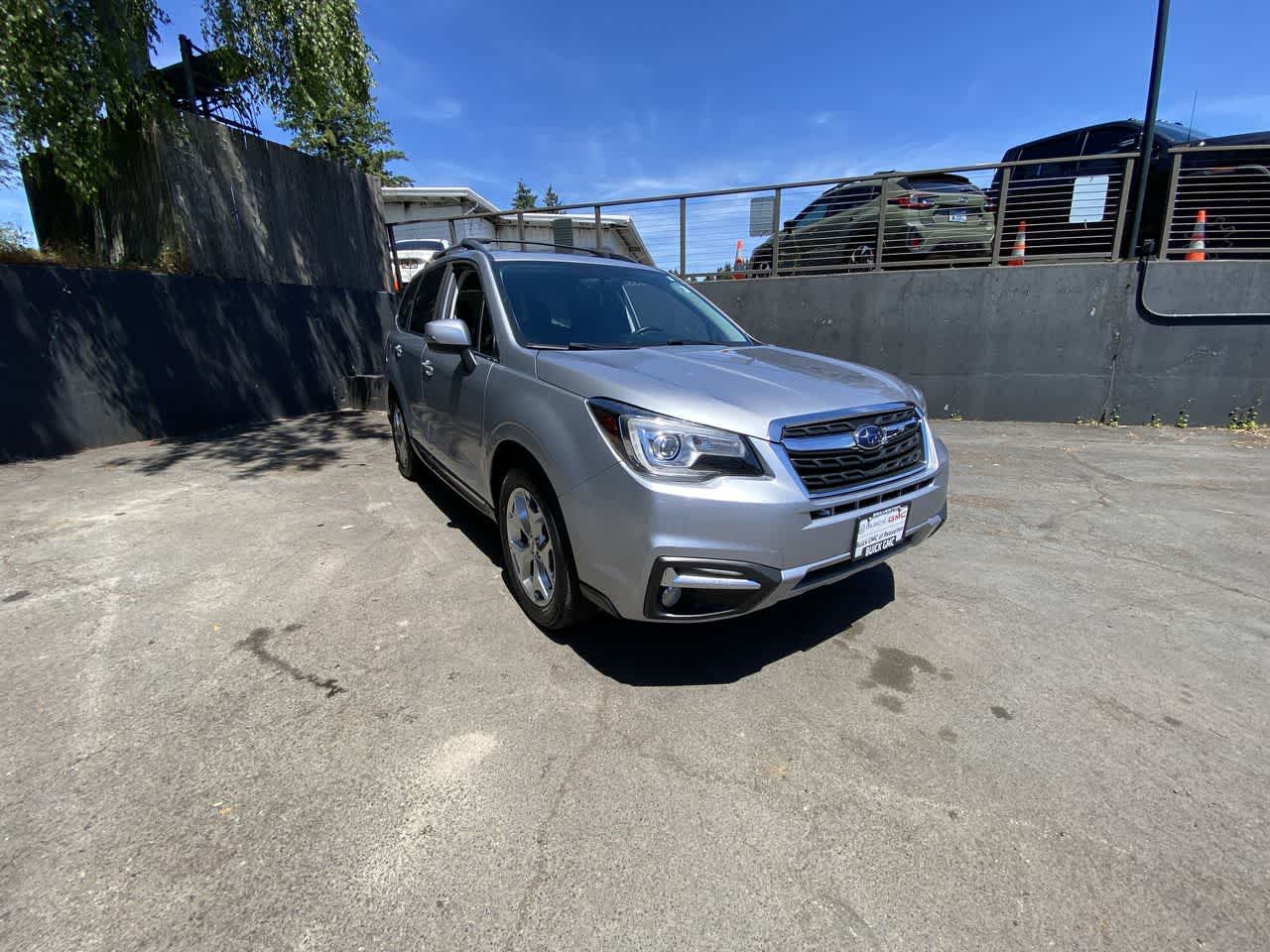 Thumbnail: 2017 Subaru Forester - 8