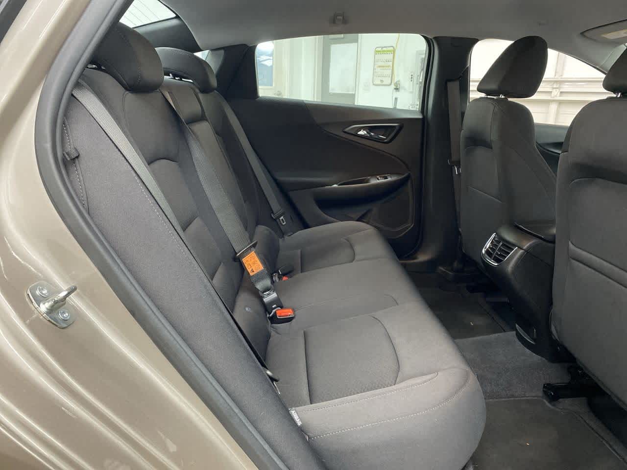 Thumbnail: 2023 Chevrolet Malibu - 17