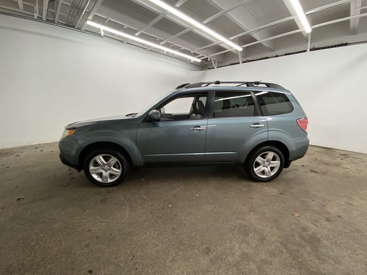 Thumbnail: 2009 Subaru Forester - 3