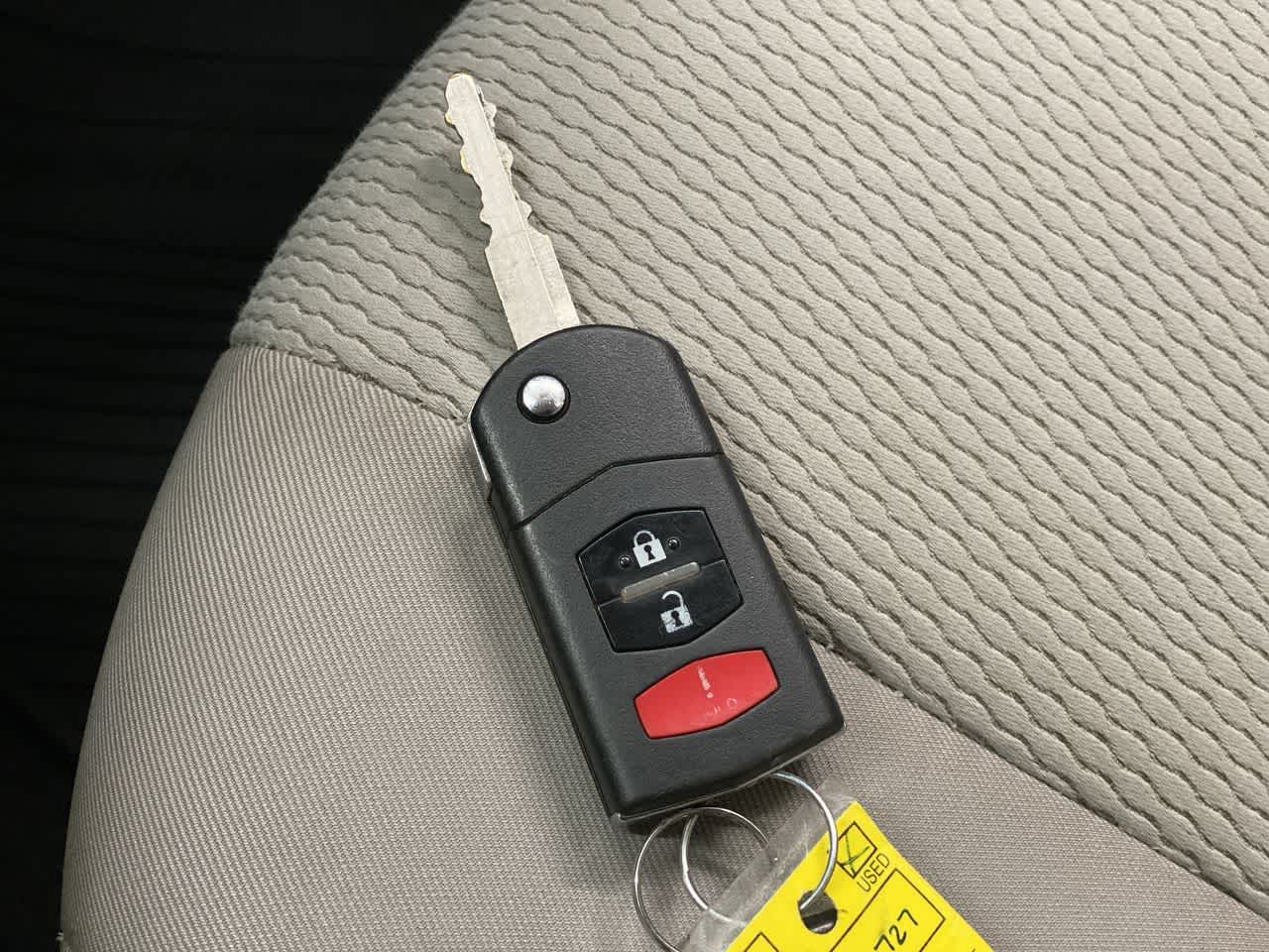 Thumbnail: 2014 Mazda Mazda5 - 29