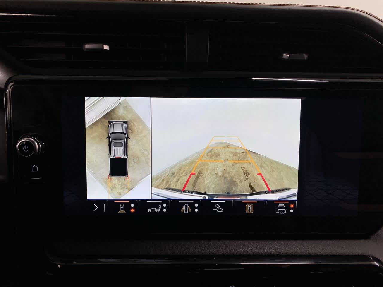 Thumbnail: 2025 GMC Sierra 1500 - 24