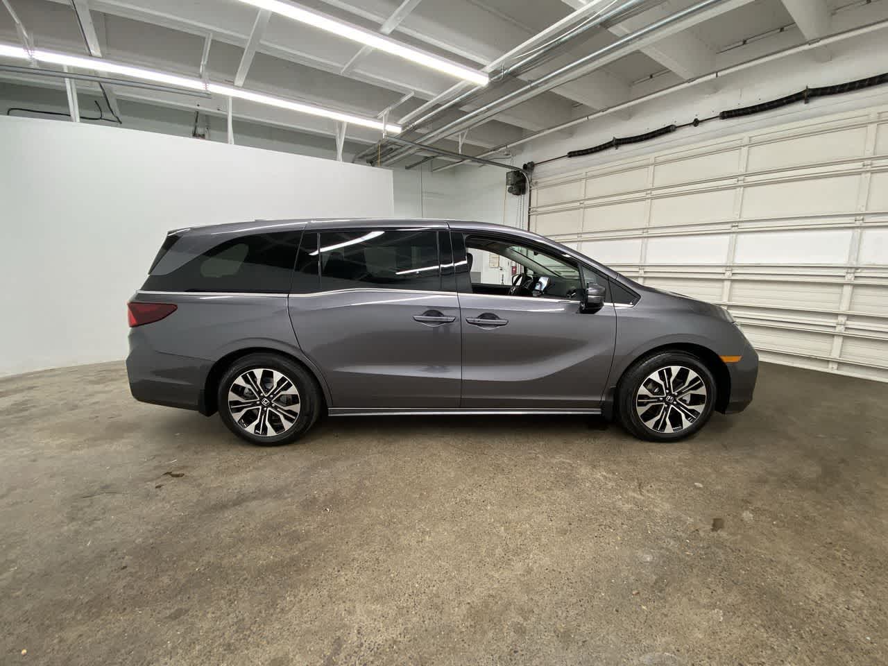 Thumbnail: 2026 Honda Odyssey - 7