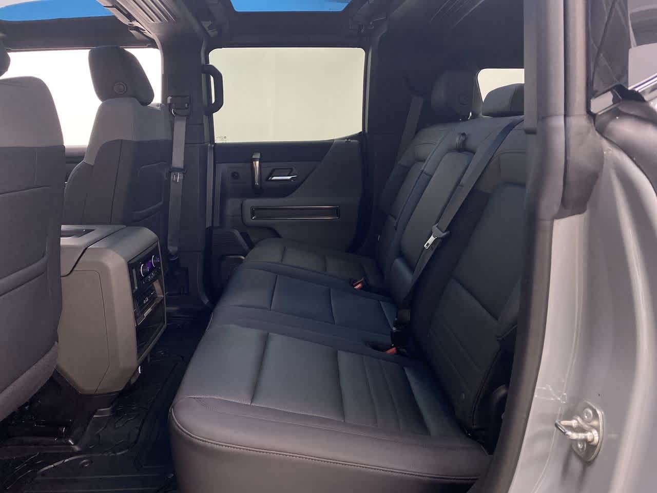 Thumbnail: 2024 GMC Hummer EV - 16
