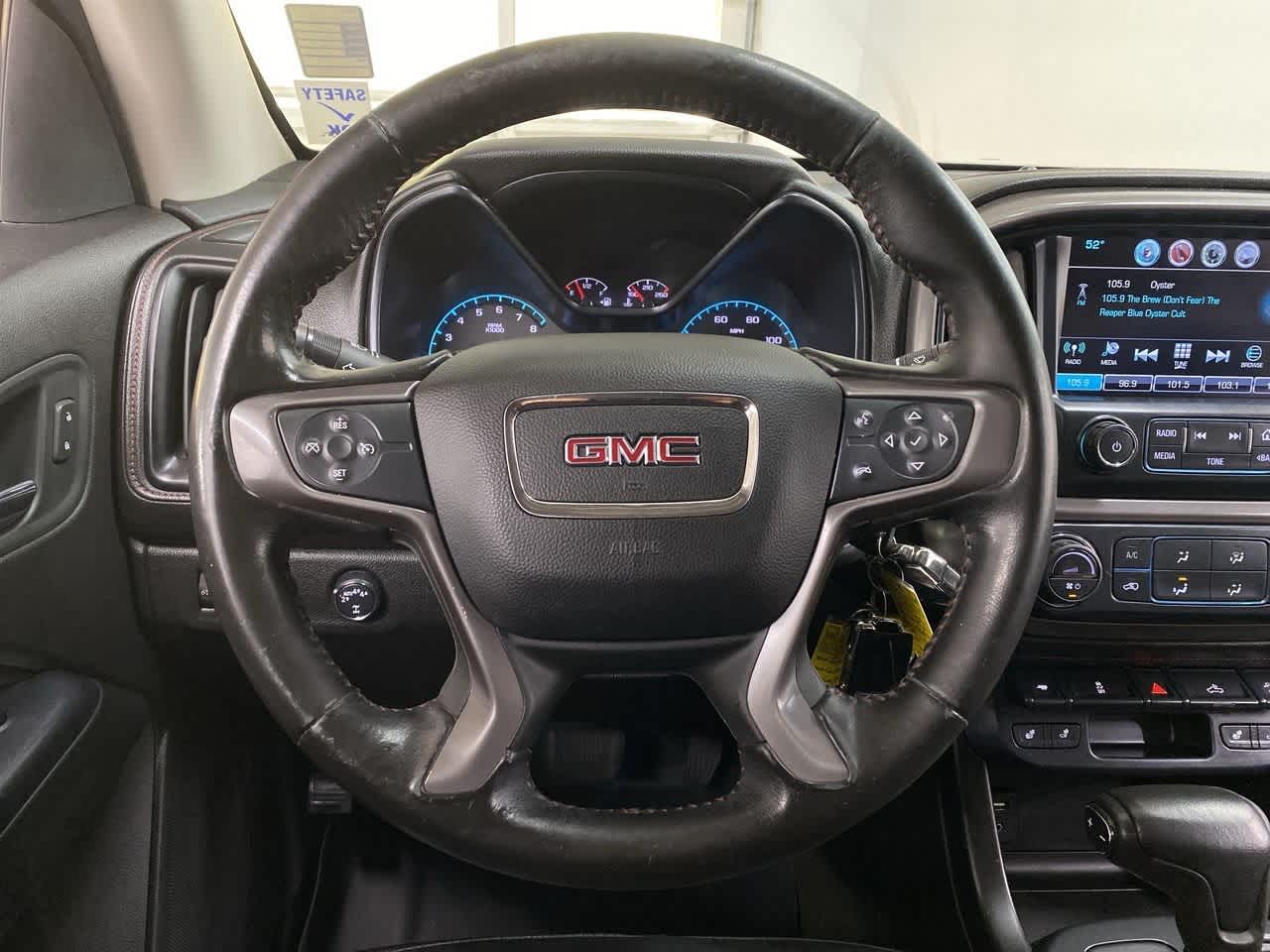 Thumbnail: 2017 GMC Canyon - 19