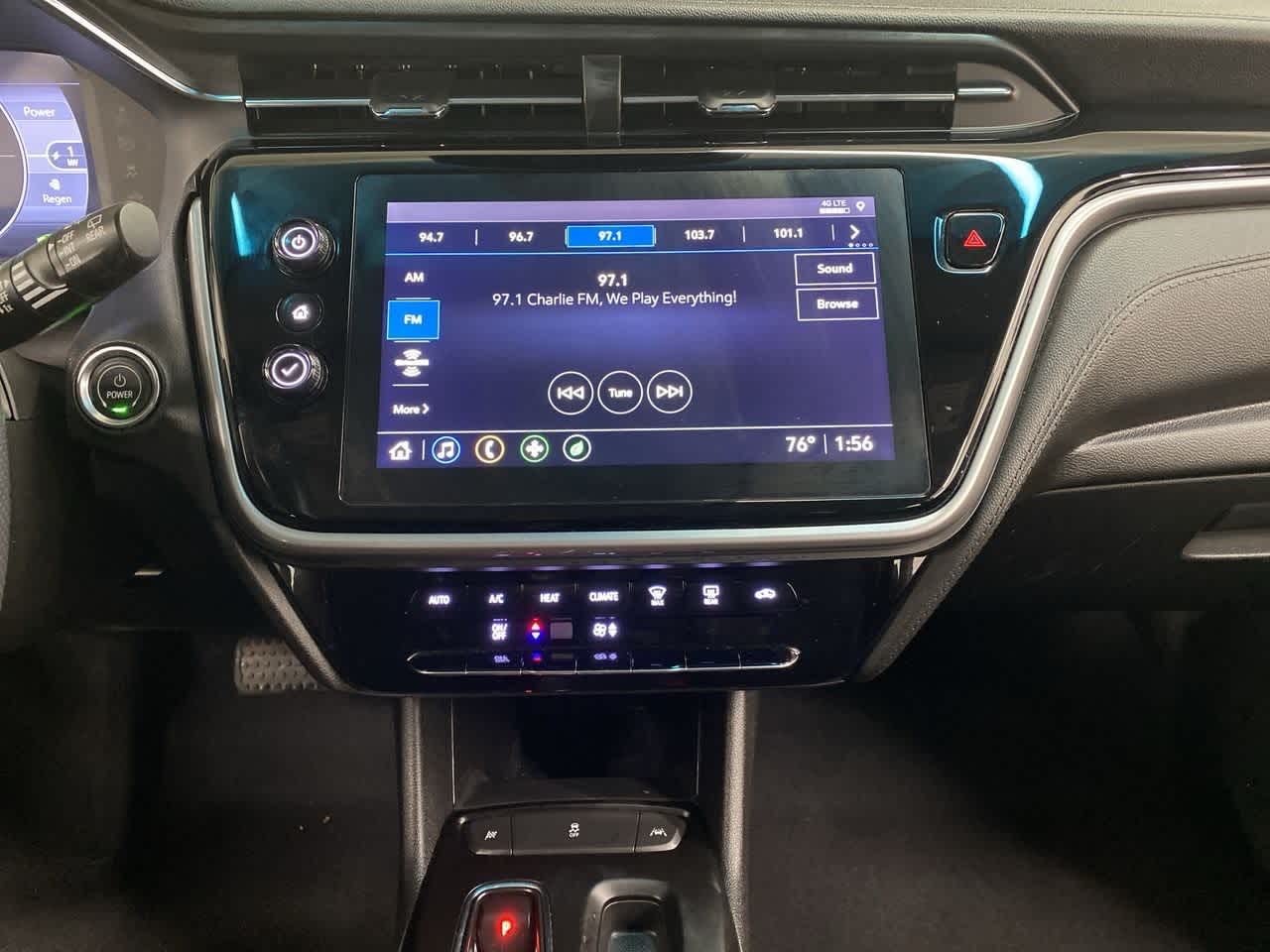Thumbnail: 2022 Chevrolet Bolt EV - 25