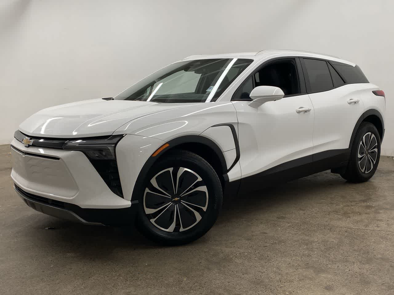 Thumbnail: 2024 Chevrolet Blazer EV - 1