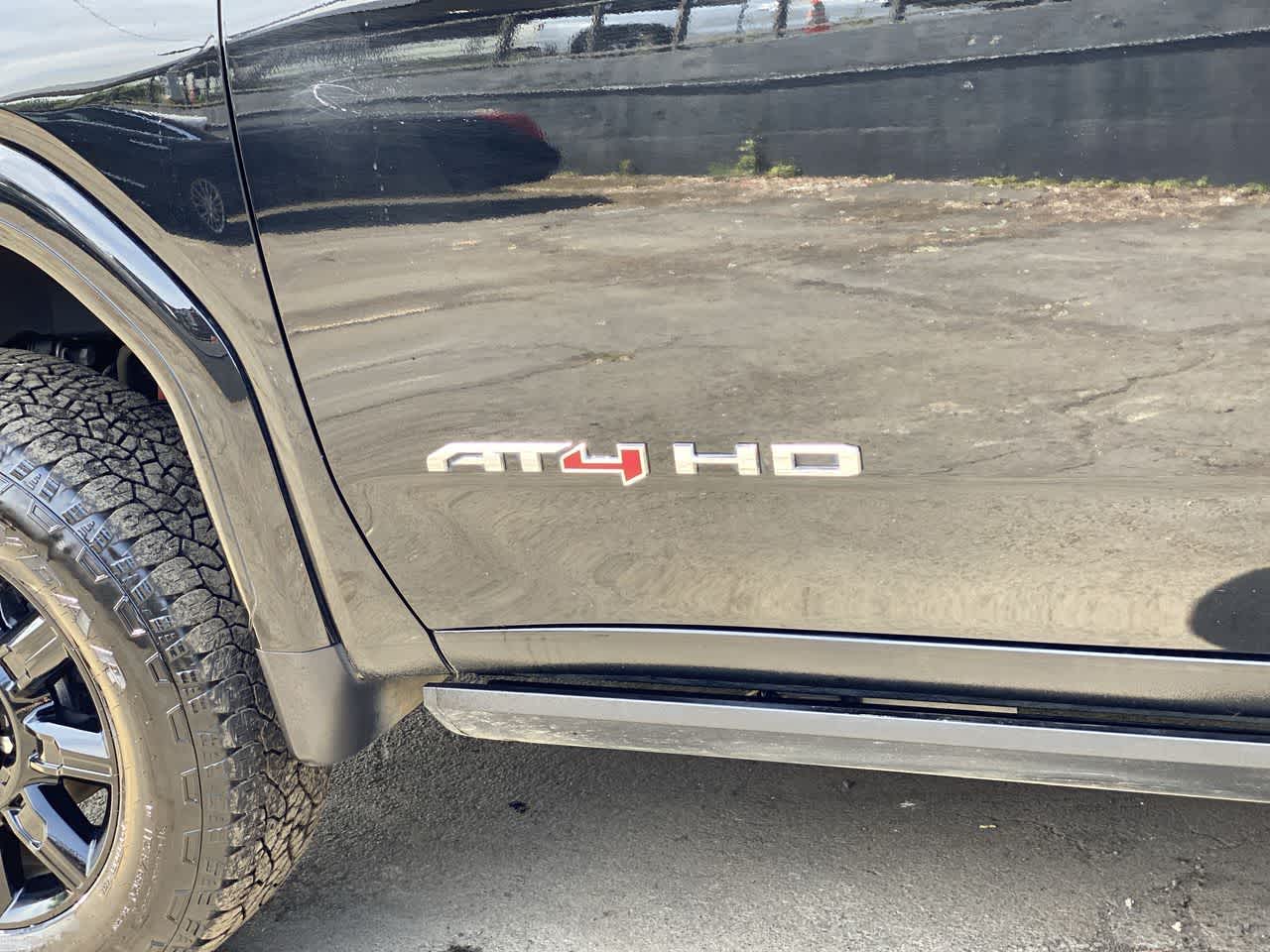 Thumbnail: 2024 GMC Sierra 2500 - 10