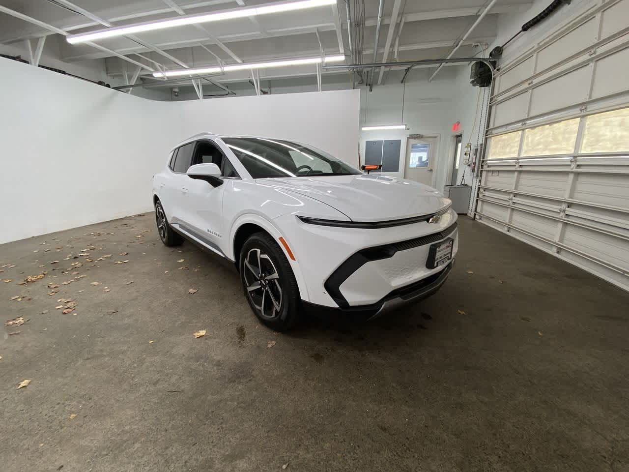 Thumbnail: 2025 Chevrolet Equinox - 8