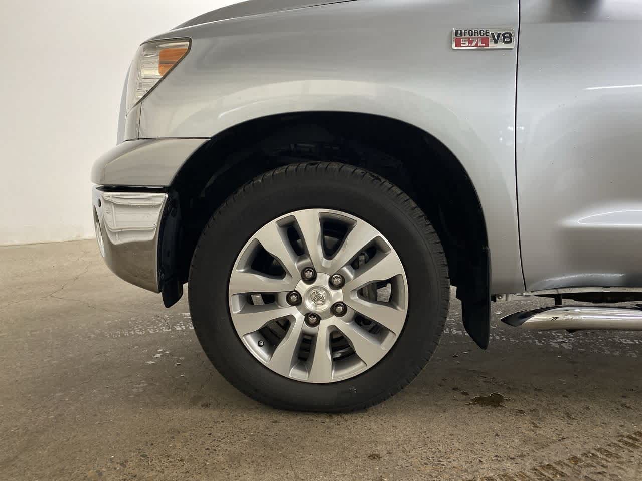 Thumbnail: 2013 Toyota Tundra - 11