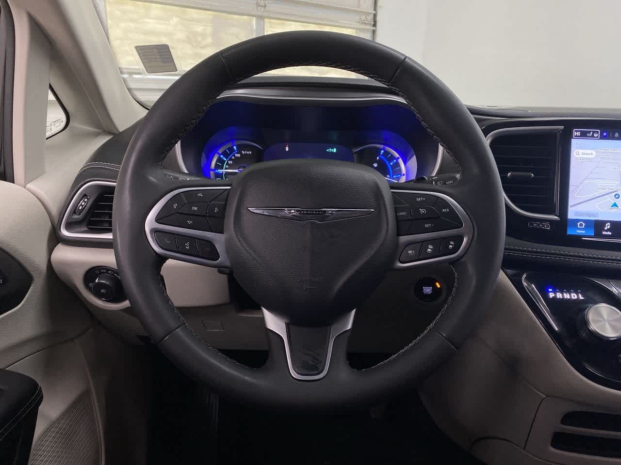 Thumbnail: 2024 Chrysler Pacifica - 20