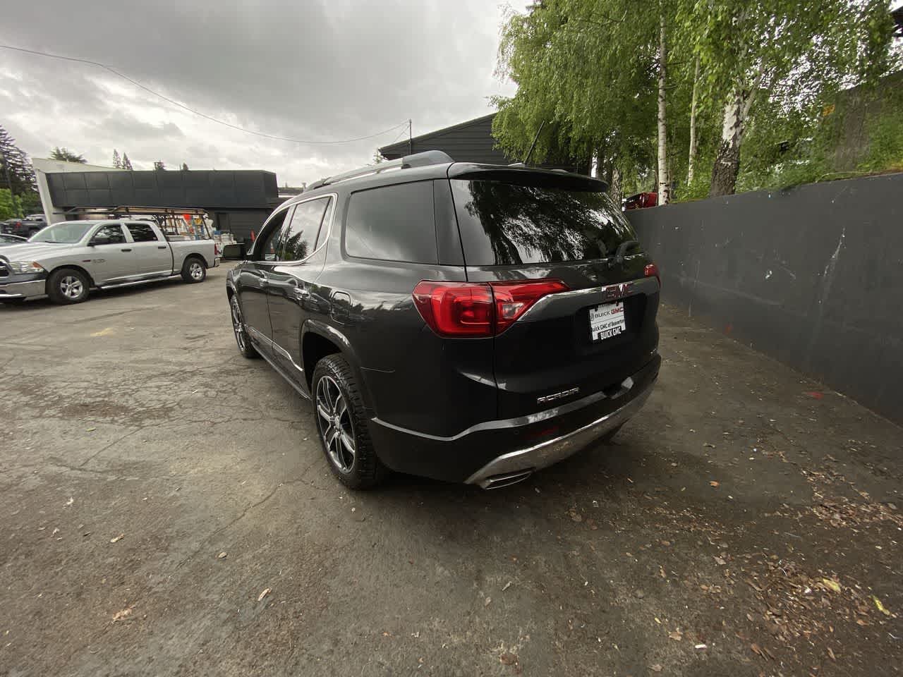 Thumbnail: 2018 GMC Acadia - 4