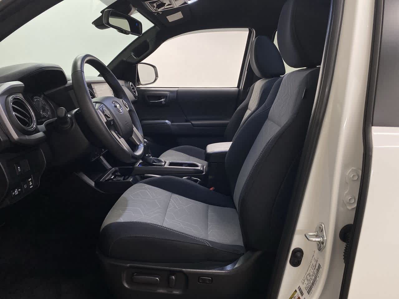 Thumbnail: 2023 Toyota Tacoma - 14