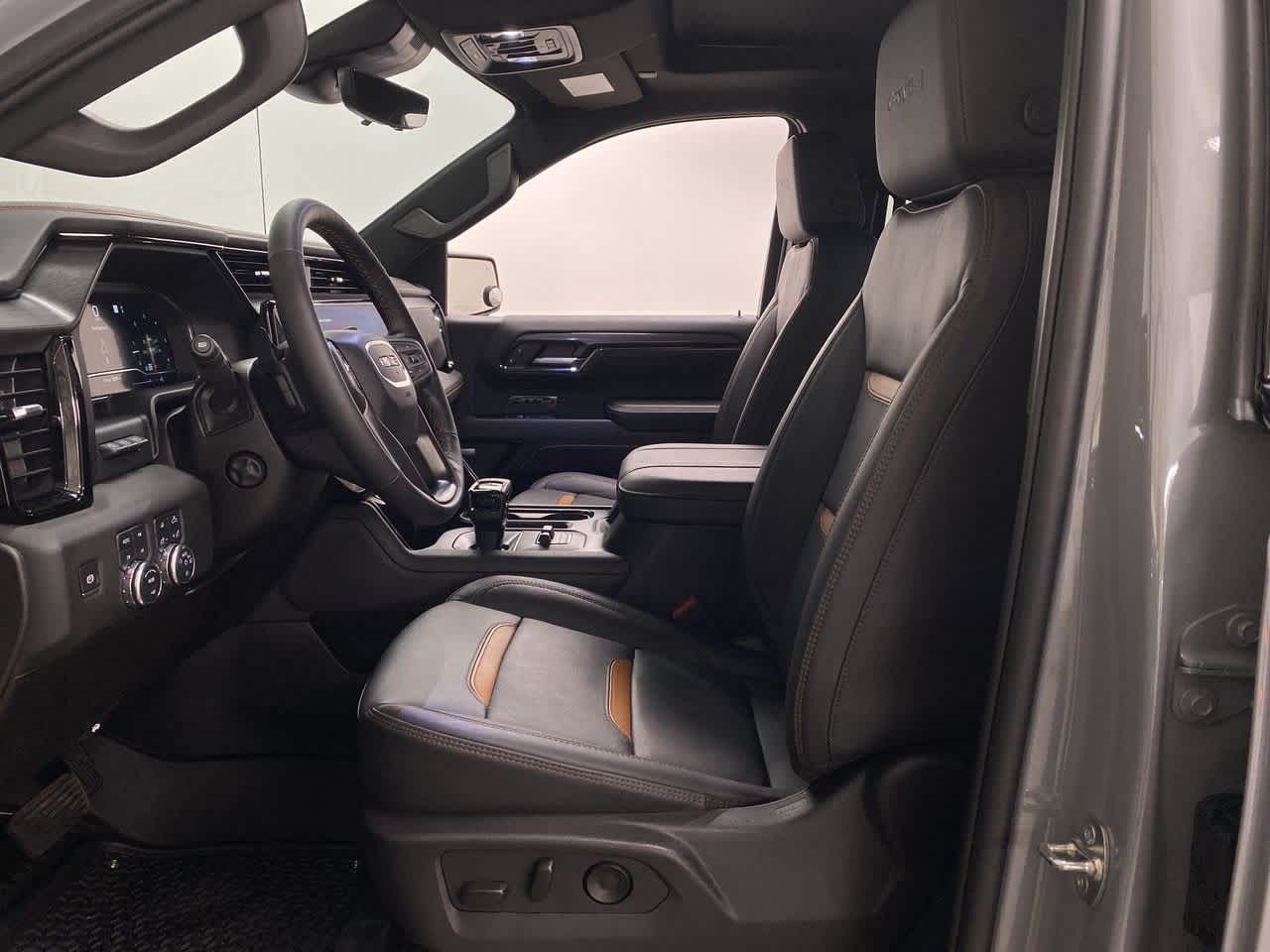 Thumbnail: 2025 GMC Sierra 1500 - 13