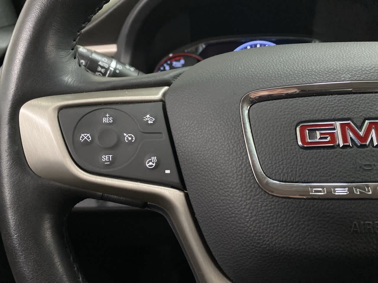 Thumbnail: 2022 GMC Acadia - 20