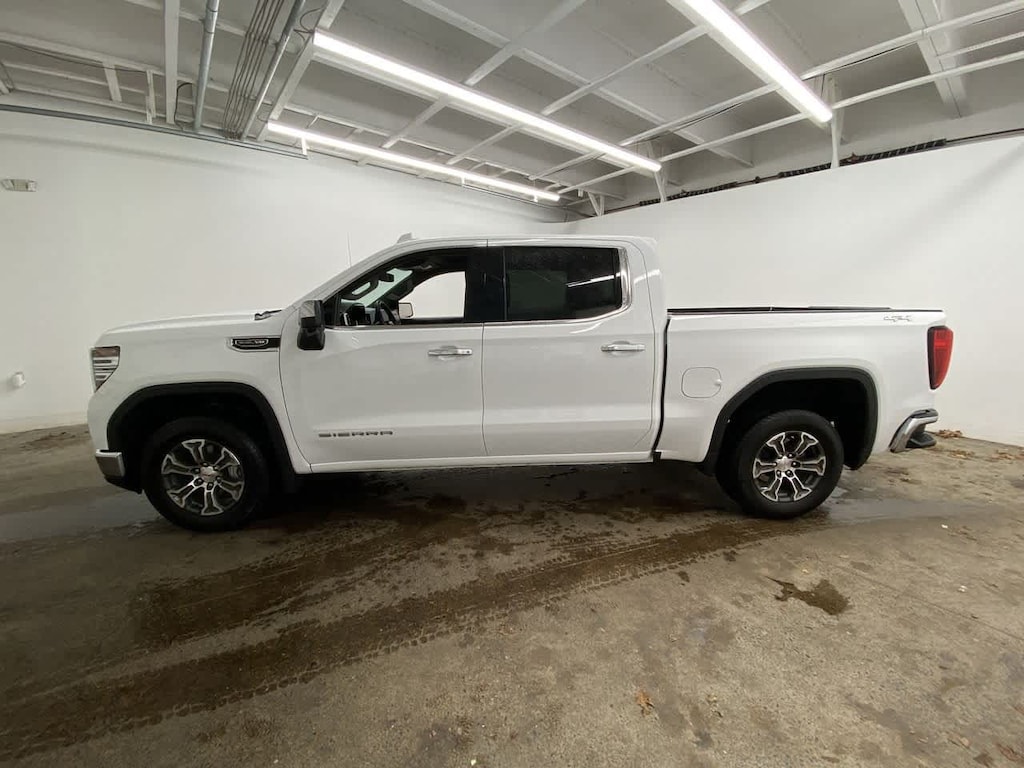 Used 2025 GMC Sierra 1500 SLT Truck Crew Cab