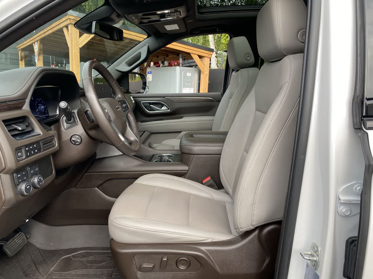 Thumbnail: 2023 Chevrolet Tahoe - 14
