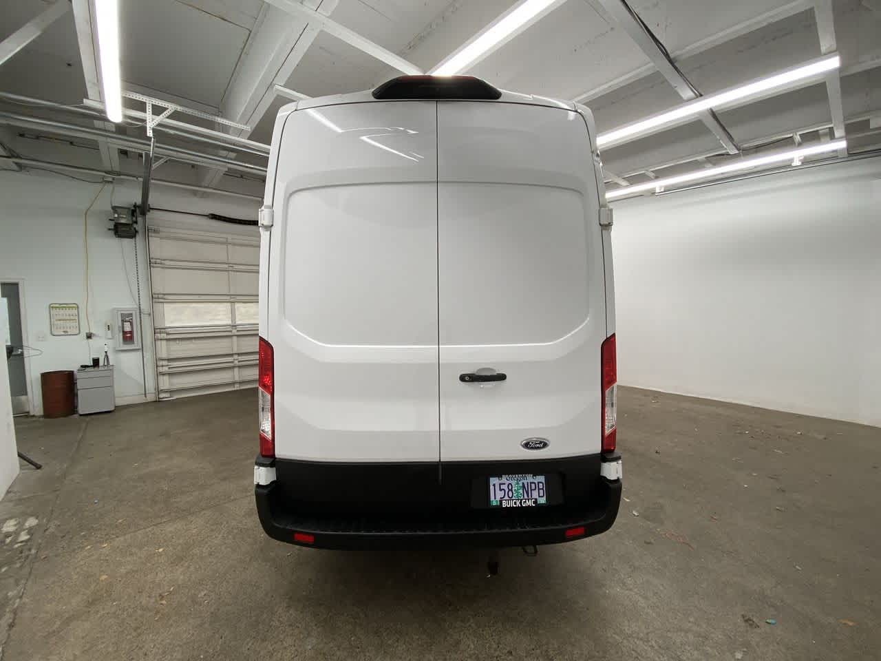 Thumbnail: 2022 Ford Transit Series - 5