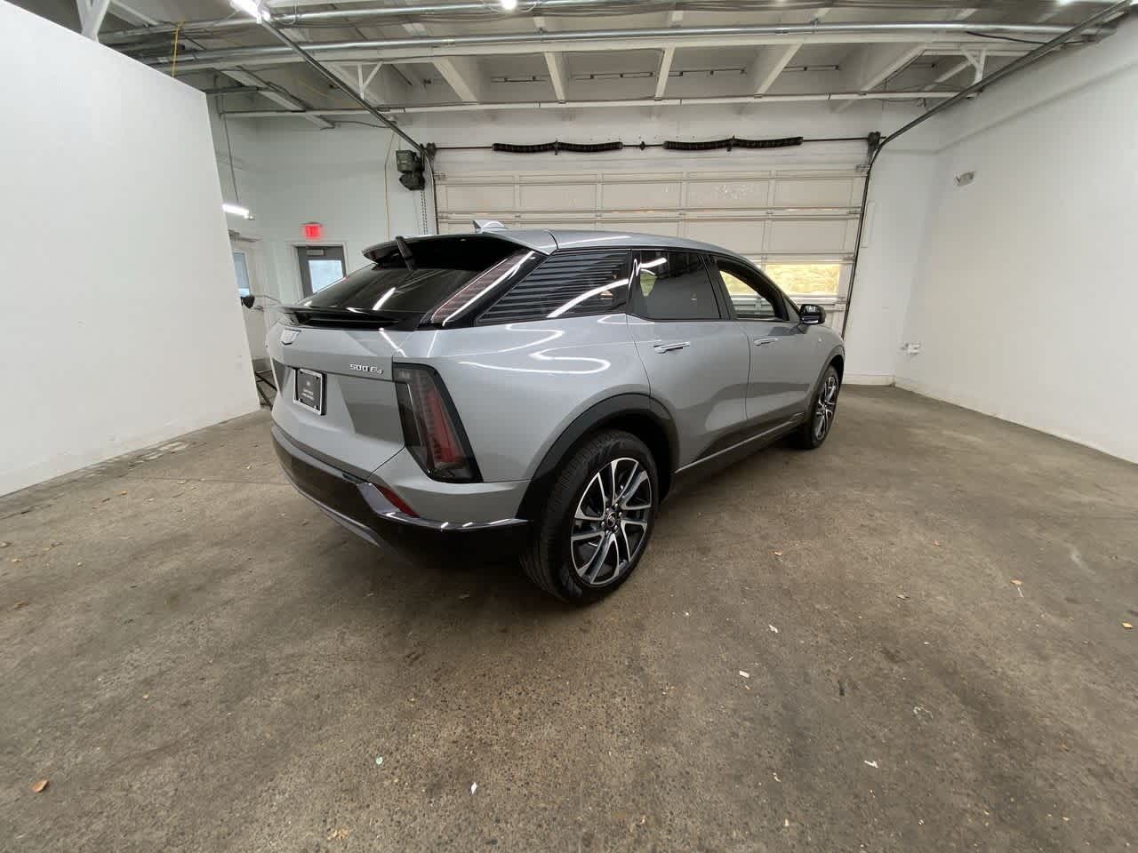 Thumbnail: 2025 Cadillac Optiq - 6