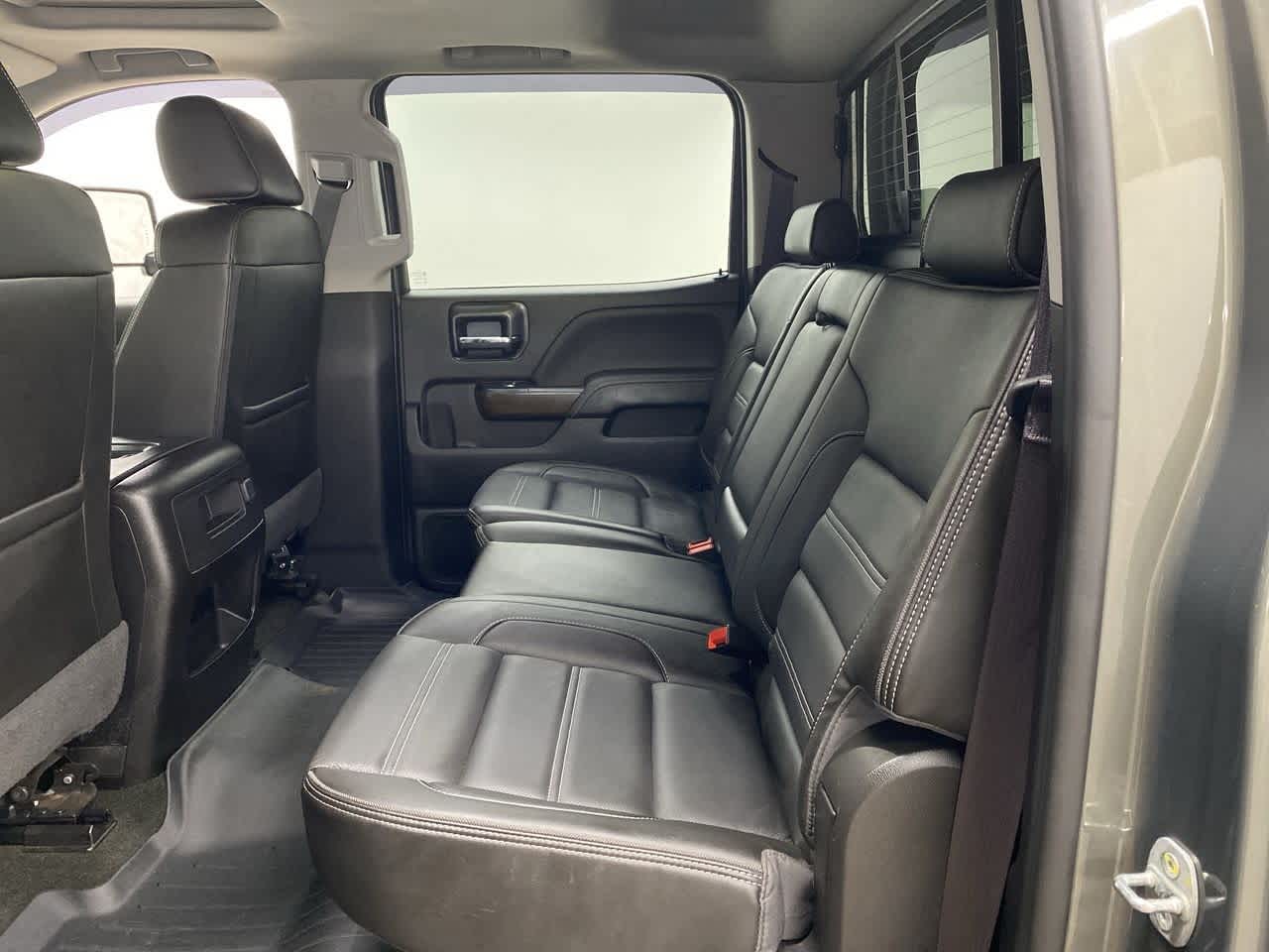 Thumbnail: 2017 GMC Sierra 2500 - 16