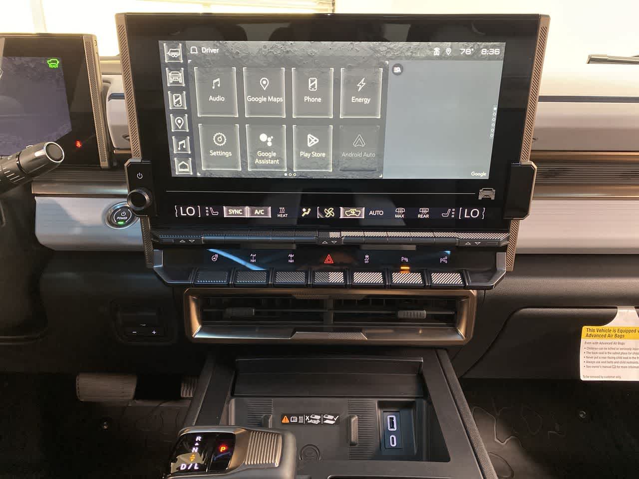 Thumbnail: 2024 GMC Hummer EV - 25