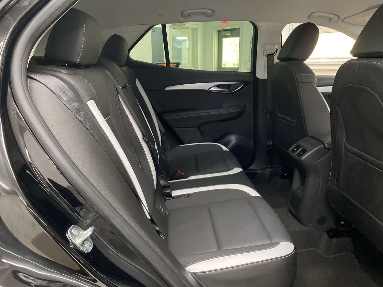 Thumbnail: 2025 Buick Envision - 18