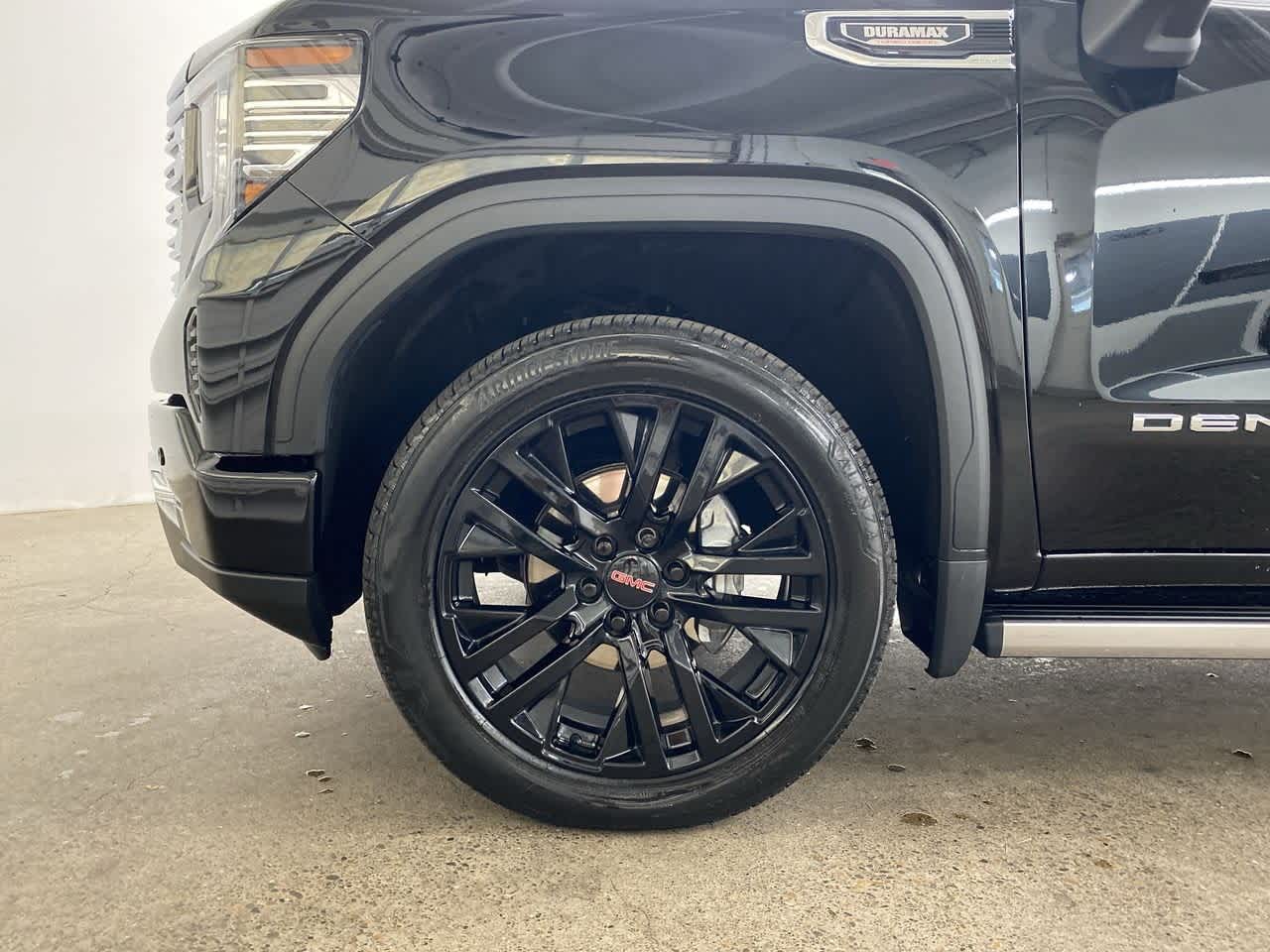 Thumbnail: 2022 GMC Sierra 1500 - 11