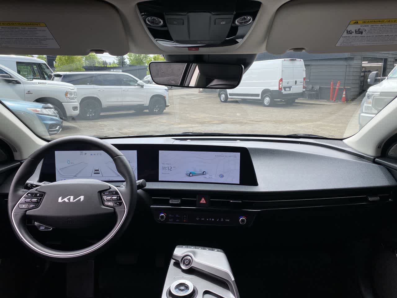 Thumbnail: 2023 Kia EV6 - 13