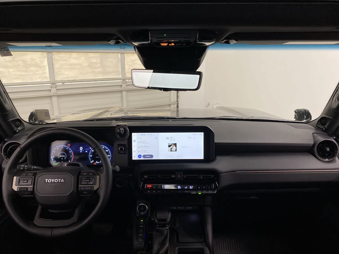 Thumbnail: 2025 Toyota Land Cruiser - 14