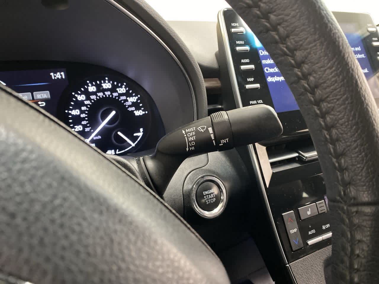 Thumbnail: 2022 Toyota Avalon - 23