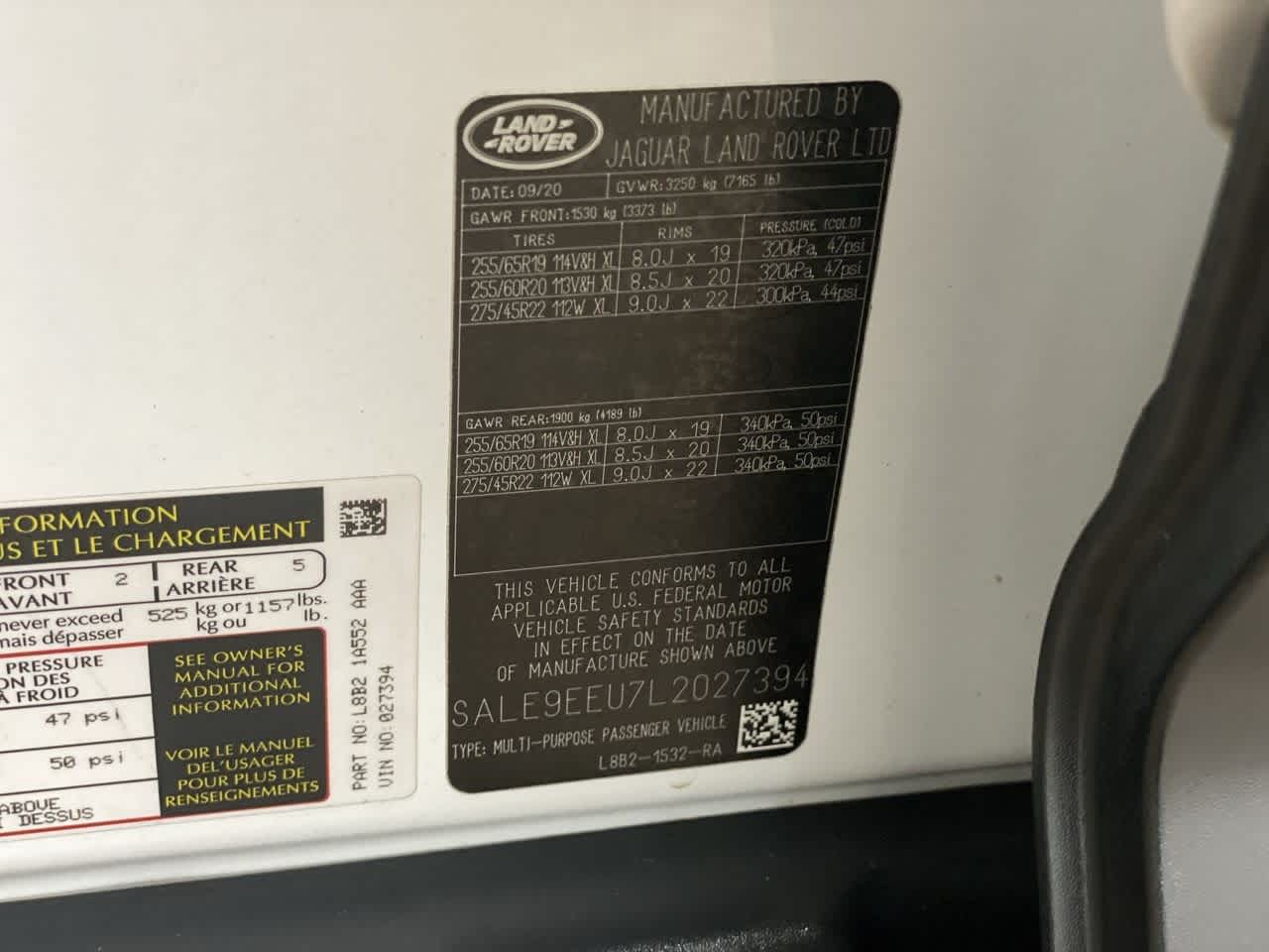 Thumbnail: 2020 Land Rover Defender - 32