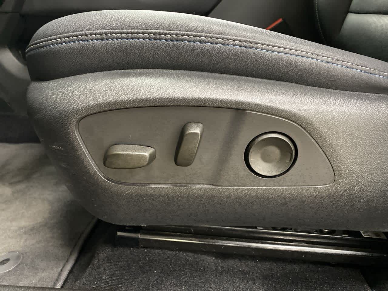 Thumbnail: 2025 Chevrolet Equinox - 14