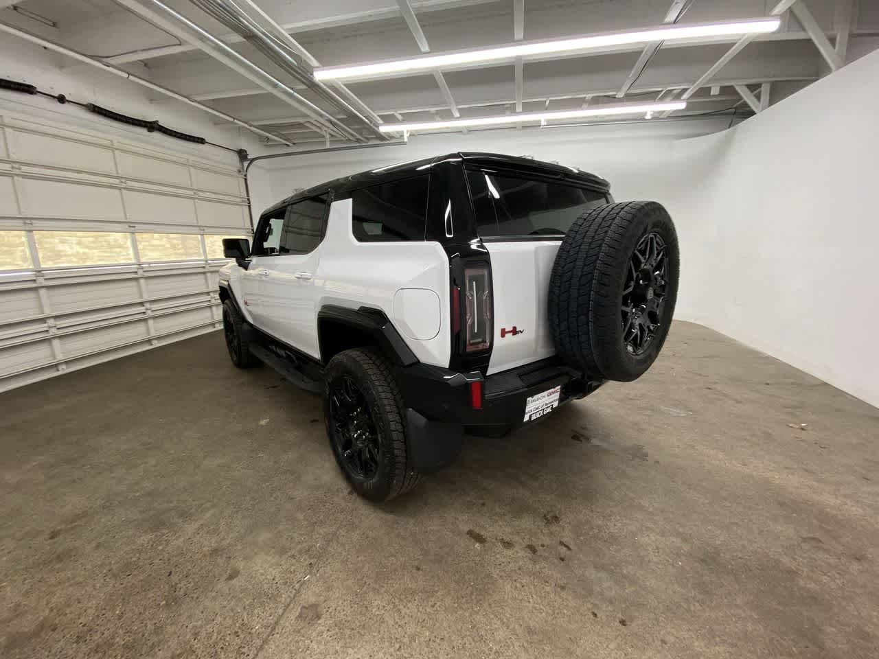 Thumbnail: 2024 GMC Hummer EV - 4