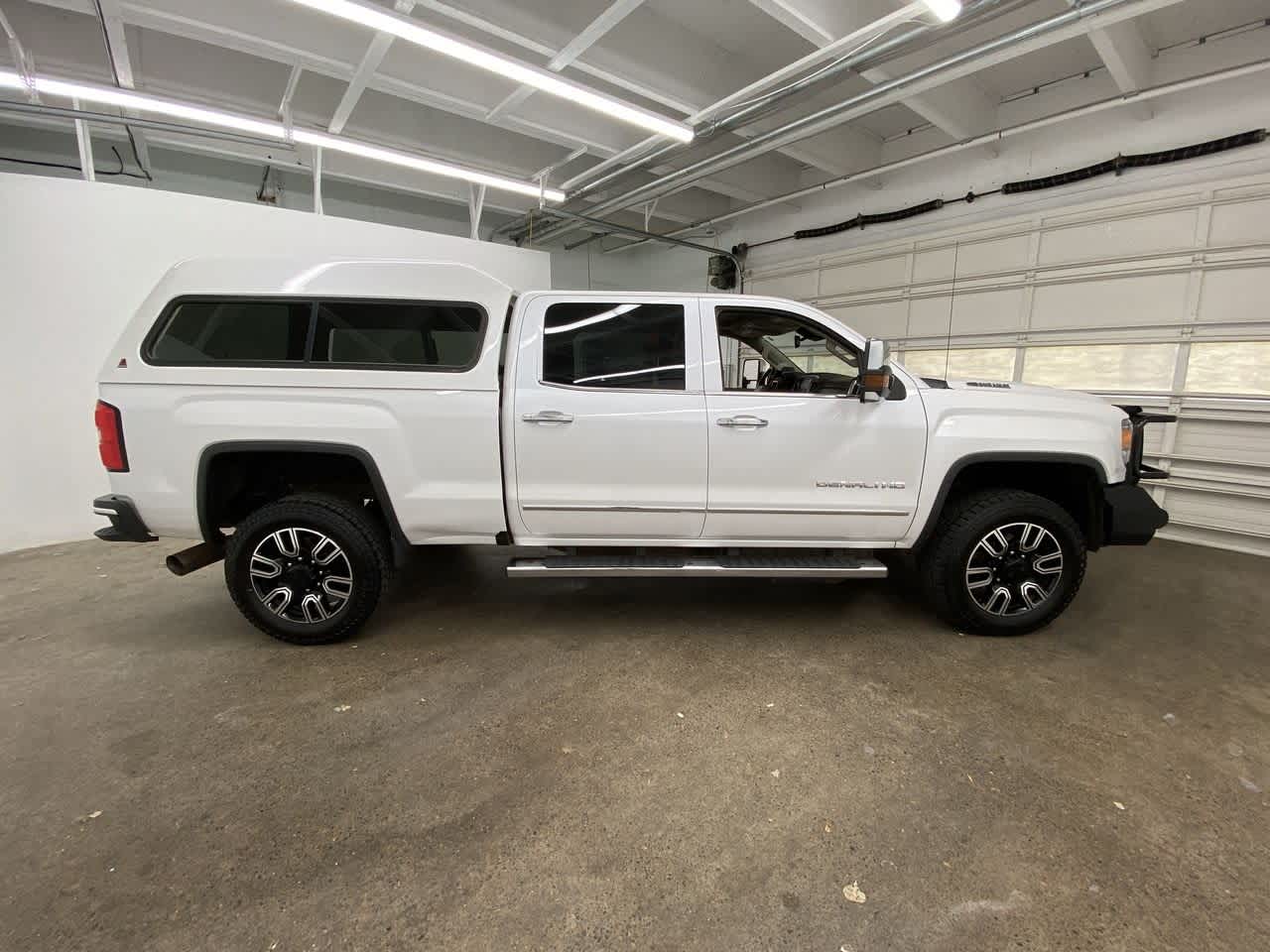 Thumbnail: 2019 GMC Sierra 3500 - 7