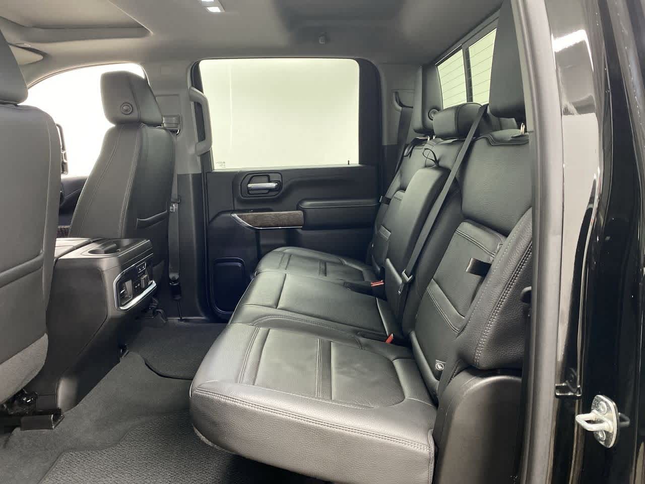 Thumbnail: 2023 GMC Sierra 3500 - 16