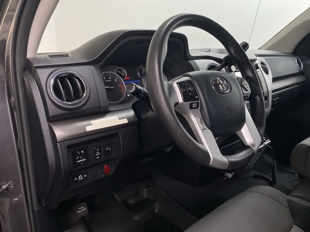 Thumbnail: 2014 Toyota Tundra - 2