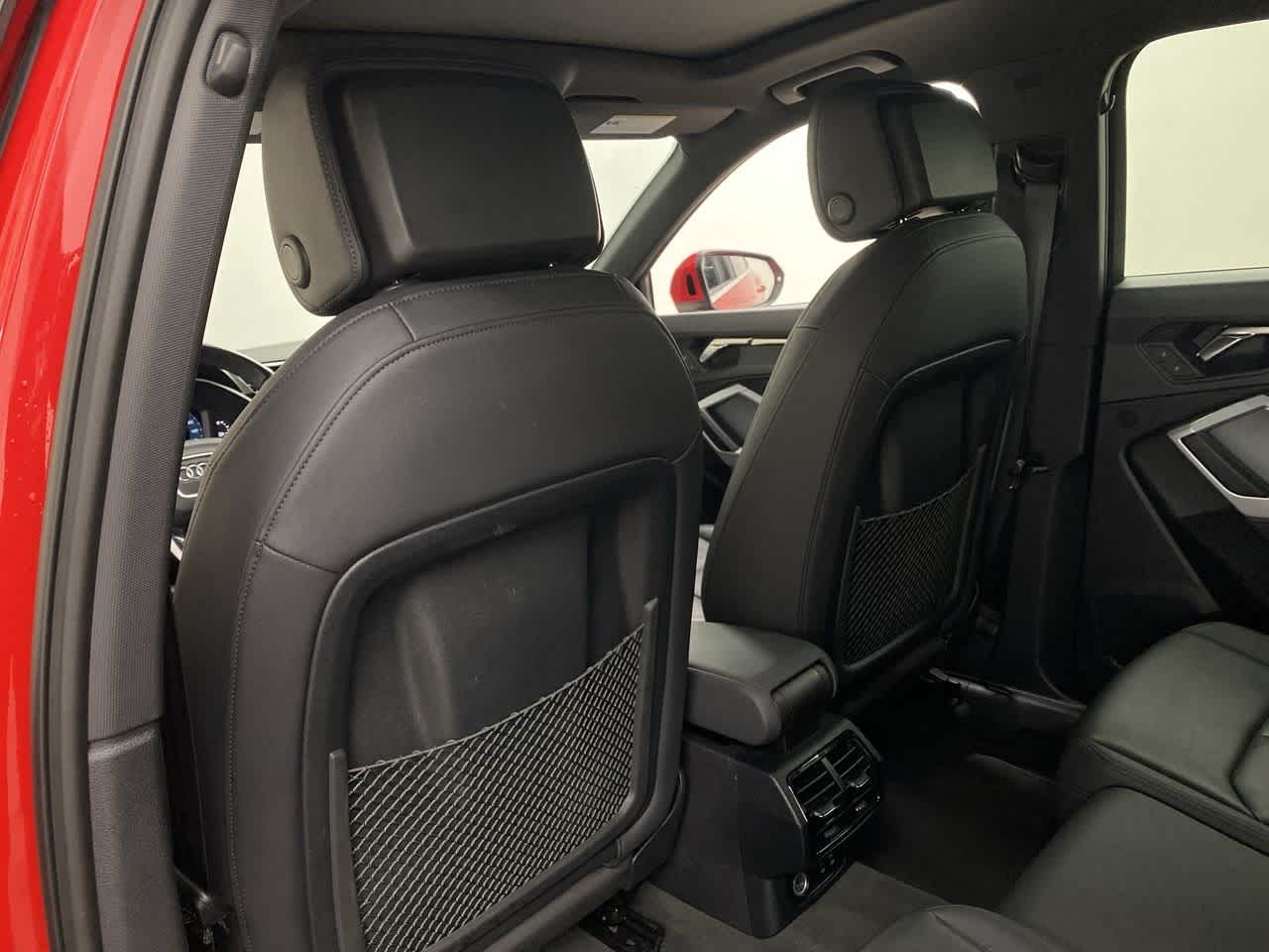 Thumbnail: 2024 Audi Q3 - 16