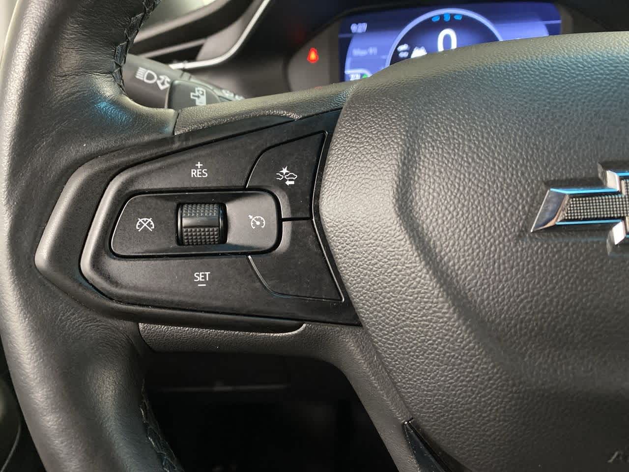 Thumbnail: 2023 Chevrolet Bolt EV - 21