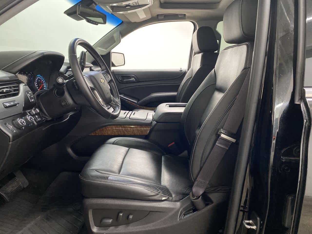 Thumbnail: 2017 Chevrolet Suburban - 13