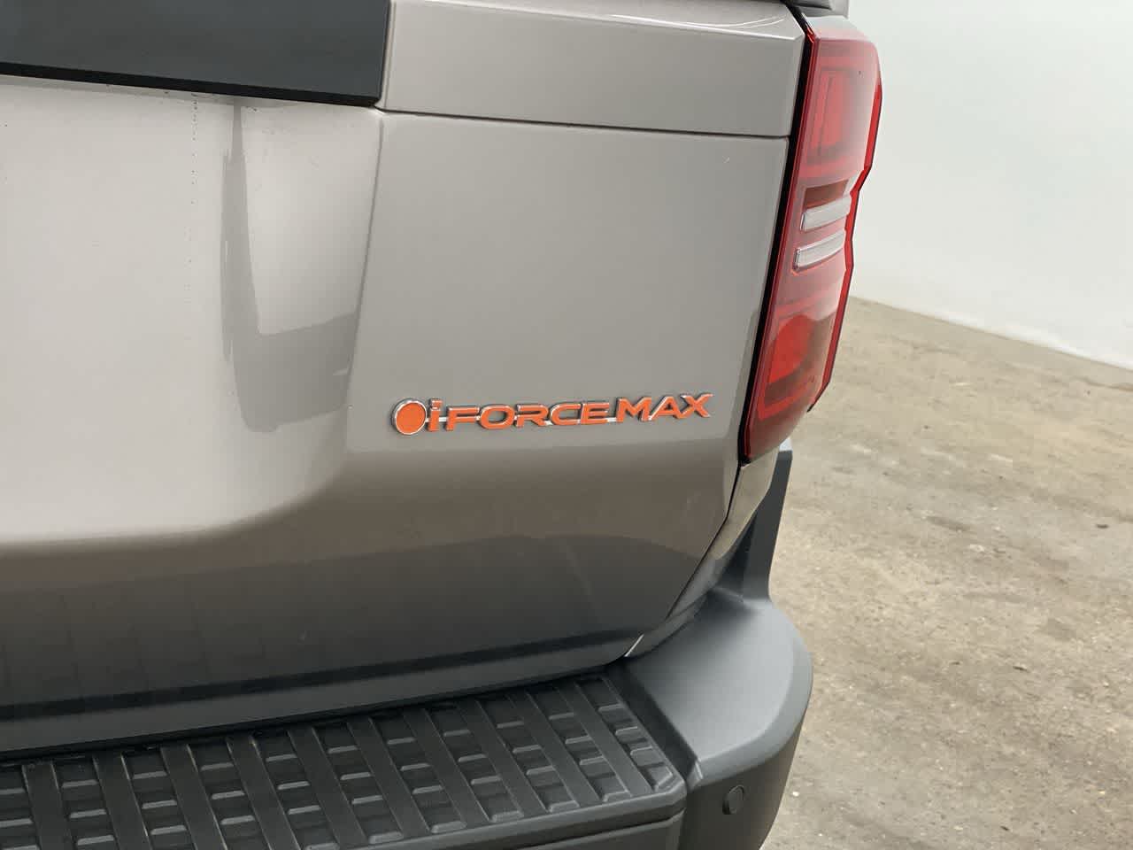 Thumbnail: 2025 Toyota Land Cruiser - 11