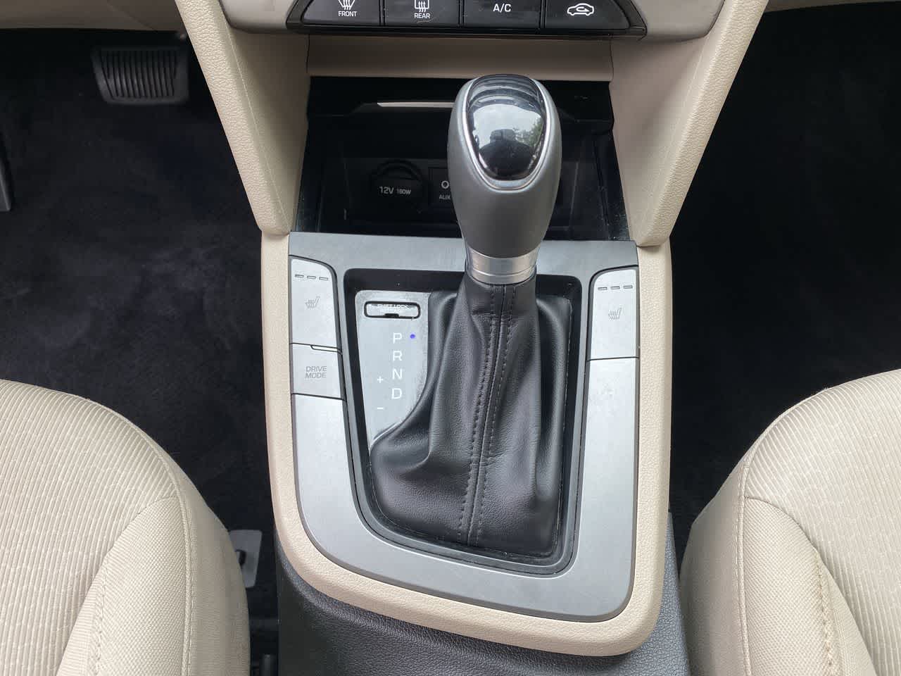 Thumbnail: 2018 Hyundai Elantra - 27