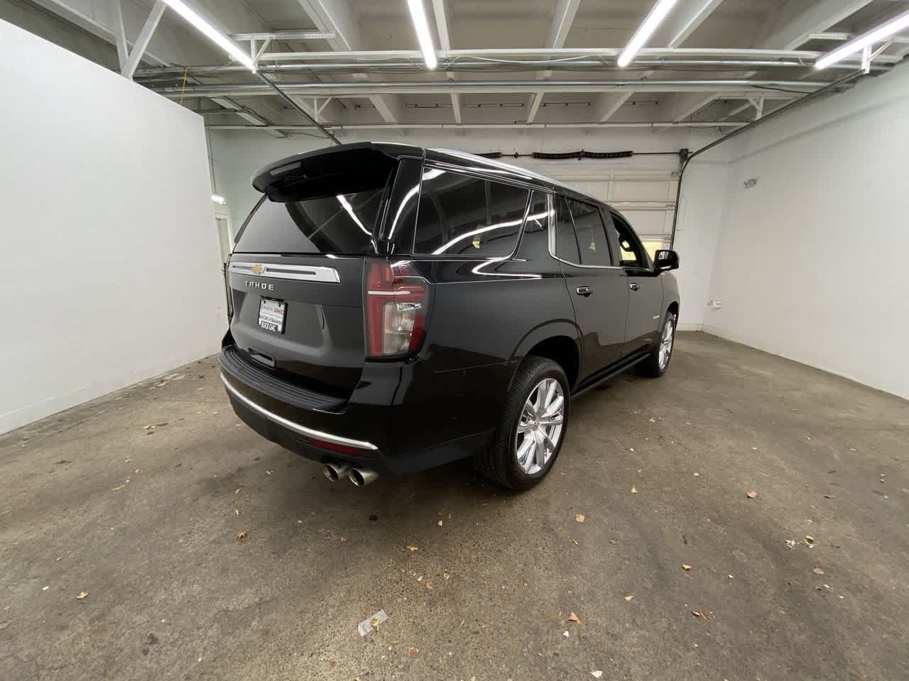 Thumbnail: 2024 Chevrolet Tahoe - 6